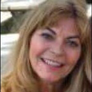 Meet your Posher, Laurie